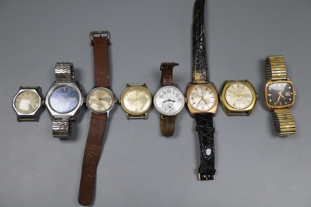 Eight assorted gentlemans wrist watches, including Timex and Everite King.